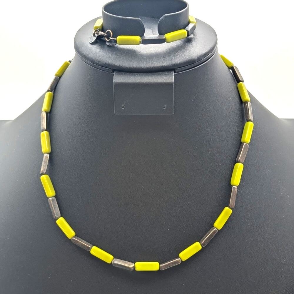 Vtg Scooter Y2K Chartreuse Glass Metal Long Rectangle Bead Necklace Bracelet Set